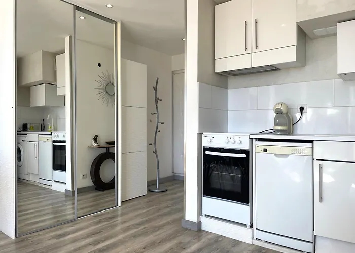 Tusquets - Apartamento Con Vistas Al Mar