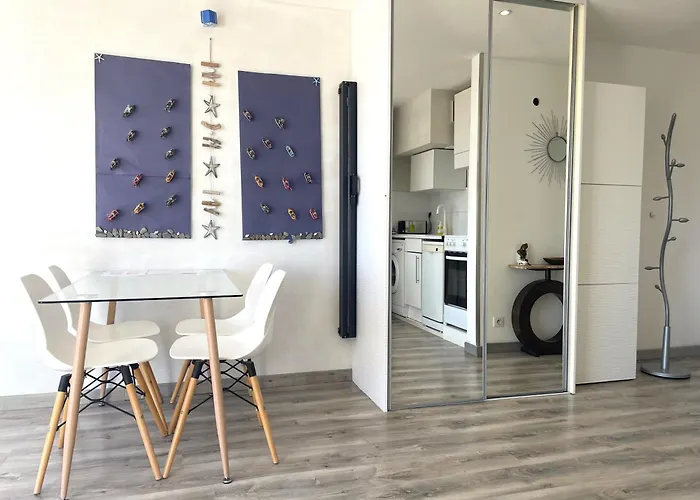 Tusquets - Apartamento Con Vistas Al Mar